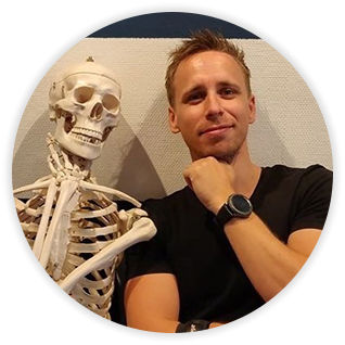 Jonas er kiropraktor ved Hip kiropraktik i Sønderborg